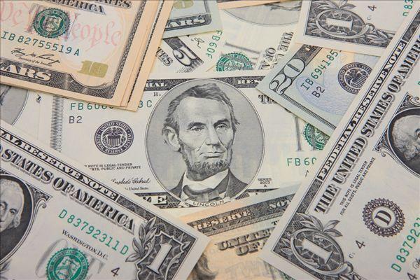 美元贬值 比特币会取代美元成为全球储备货币吗？