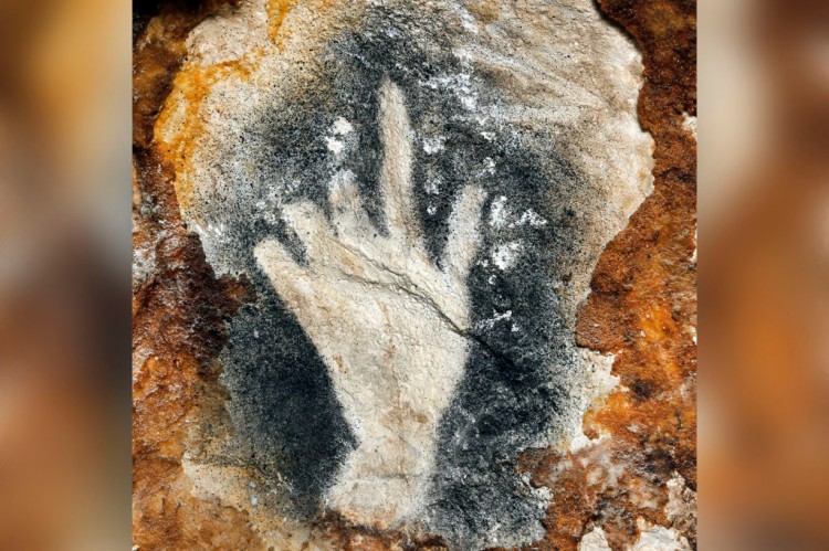 研究发现我们的远古祖先砍断手指来崇拜史前神灵